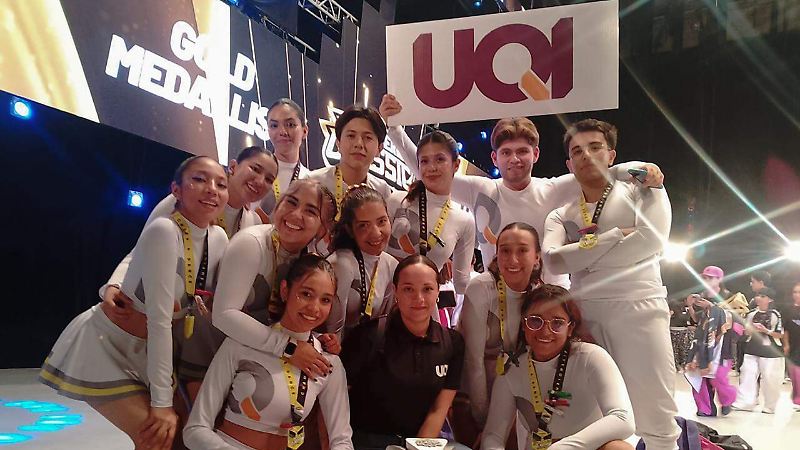 Destaca UQI en el deporte y civismo